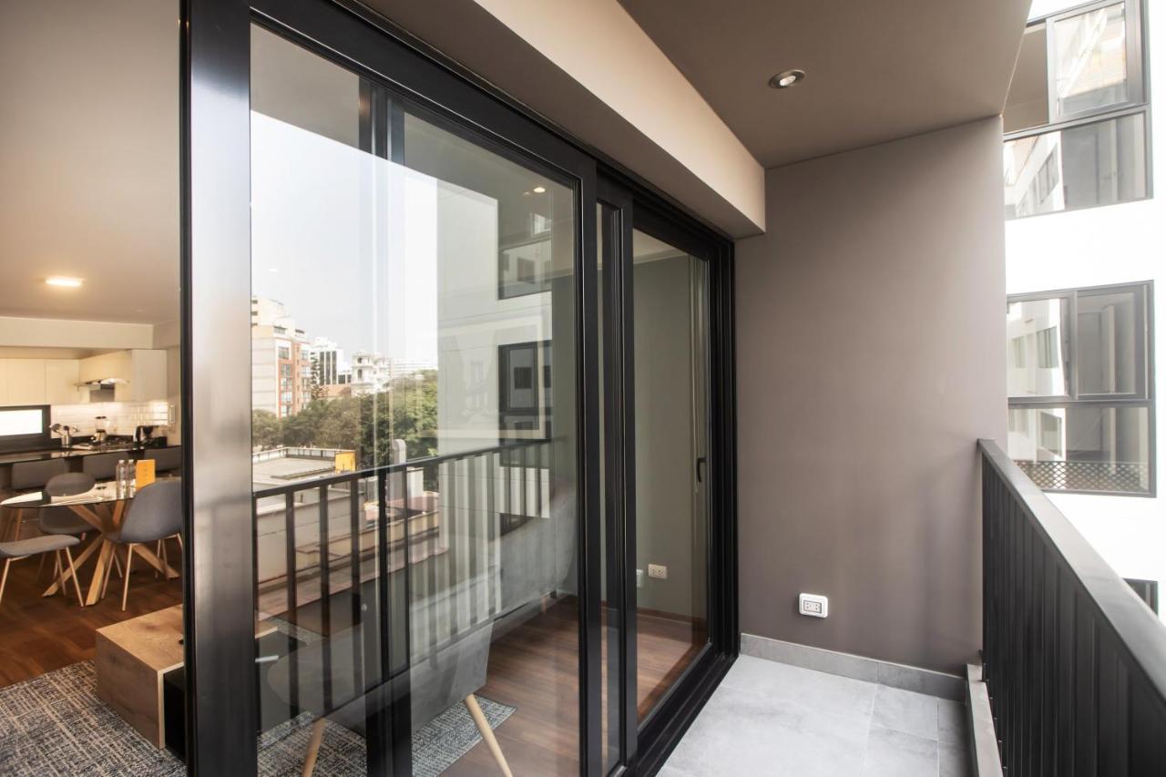 Alcanfores 1262 By Wynwood House ليما المظهر الخارجي الصورة